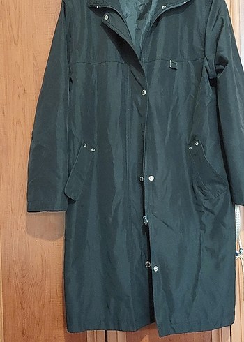 Kadın Gri Uzun Düğmeli Yağmurluk - Görsel 2