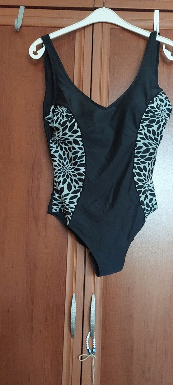 Desenli Drapeli Siyah Kadın Mayo - Görsel 3