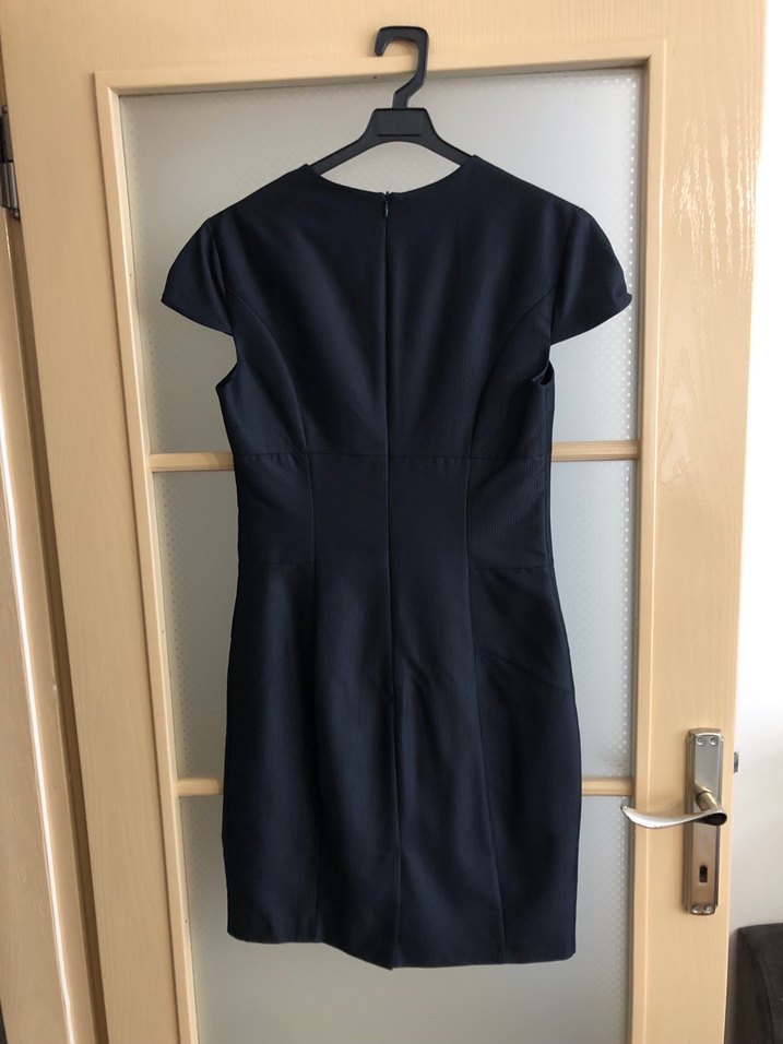 Siyah antrasit U Yakalı Midi Ofis Elbisesi - Görsel 2