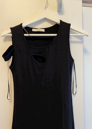 Siyah Drapeli Halter Yaka Midi Elbise - Görsel 2