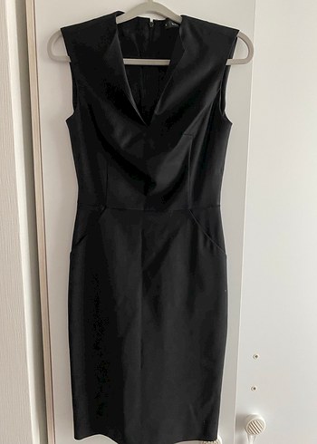 Network 
Siyah Kolsuz V Yakalı Midi Elbise - Görsel 2