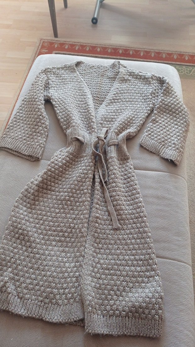 Gri Uzun Örgü Kadın Sabahlık - Görsel 2