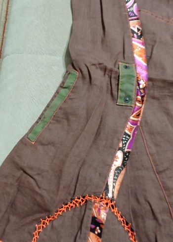 Kızlar için kahverengi nakışlı askılı keten elbise - Görsel 2