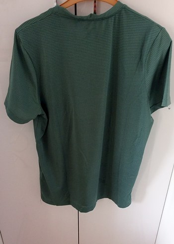 Yeşil Rahat Kesim Erkek Tişört - Görsel 2