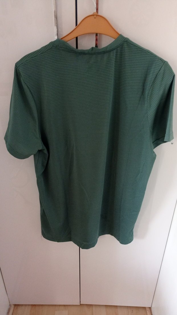 Yeşil Rahat Kesim Erkek Tişört - Görsel 2