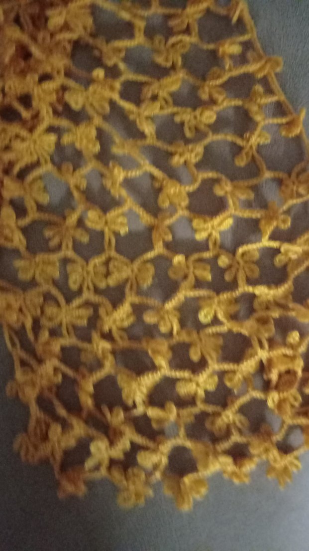 Kadın Bej Fırfırlı Atkı - Görsel 2