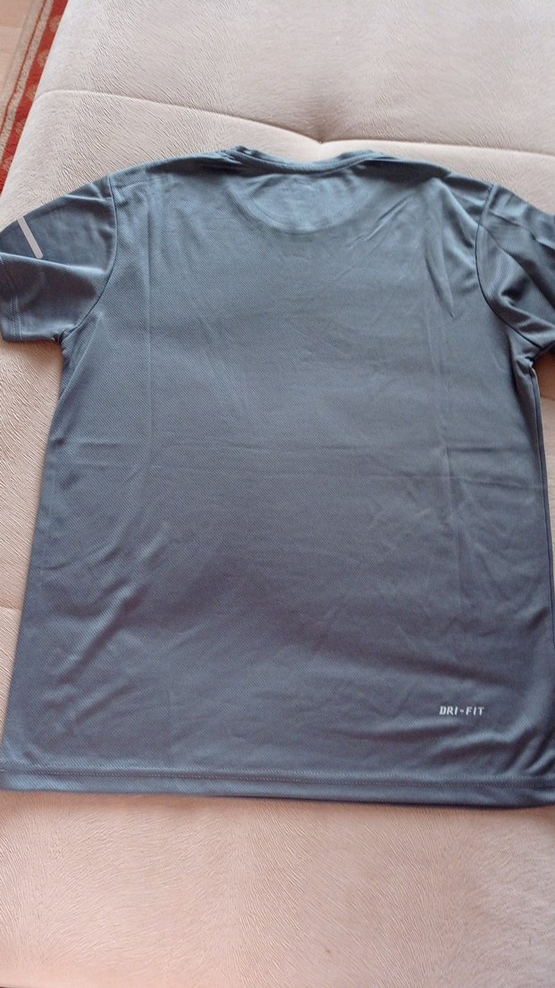 Nike Gri Erkek Kısa Kollu Tişört - Görsel 4