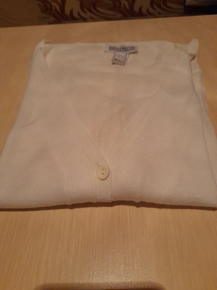 Mango Basics Düğmeli Beyaz V Yaka Kadın Hırka - Görsel 5