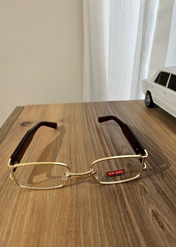 Altın Renk Klasik Kadın Gözlüğü UV400 Koruma - Görsel 4