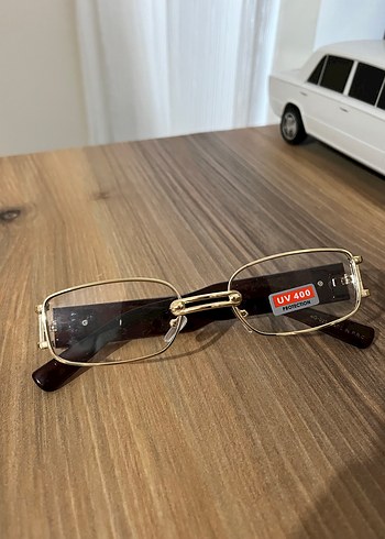 Altın Renk Klasik Kadın Gözlüğü UV400 Koruma - Görsel 2