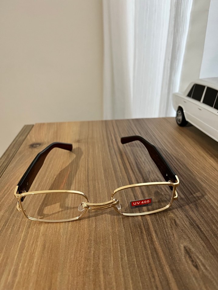 Altın Renk Klasik Kadın Gözlüğü UV400 Koruma - Görsel 4