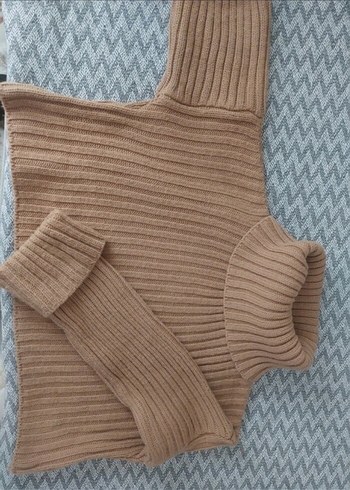 Bej Kadın Boğazlı Triko Kazak - Görsel 2