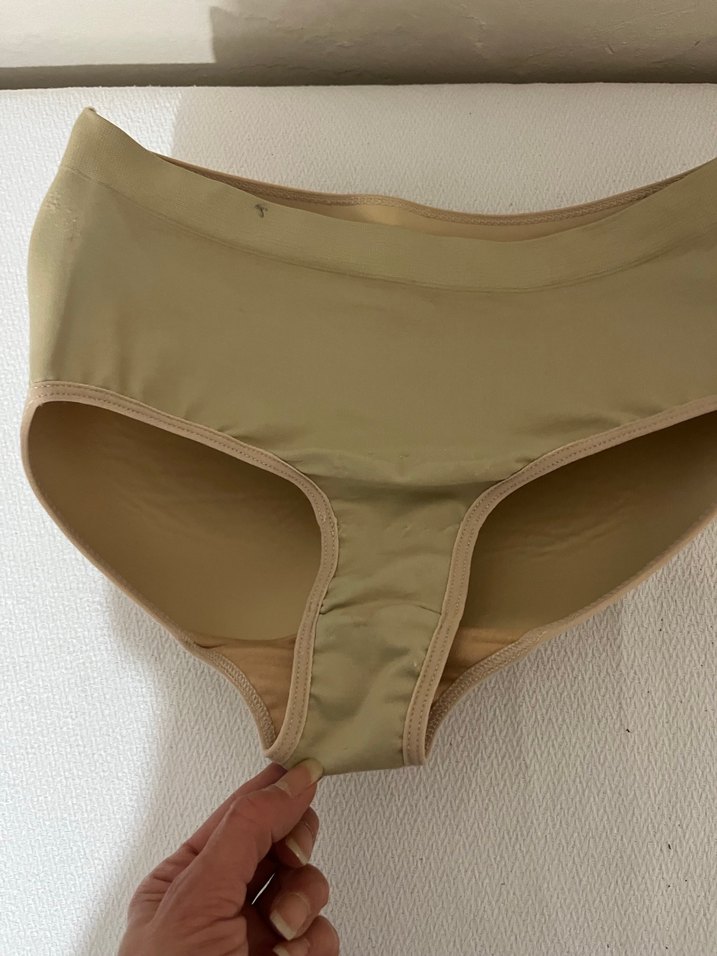 Bej popo destekleyici dikleştirici. Bir kere giyilmiştir - Görsel 3