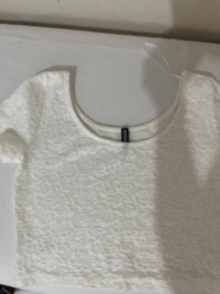 Kadın Beyaz Dantel Detaylı Tekne Yaka Bluz - Görsel 3