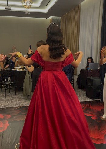 Kırmızı Straplez Uzun Abiye Elbise - Görsel 3