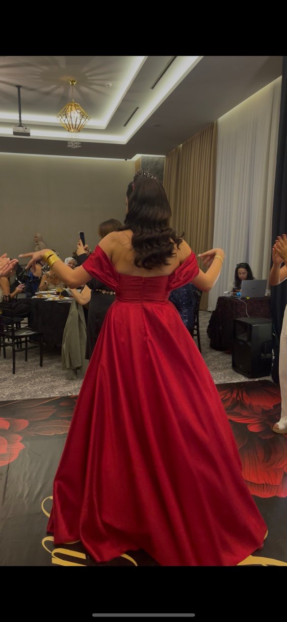 Kırmızı Straplez Uzun Abiye Elbise - Görsel 3