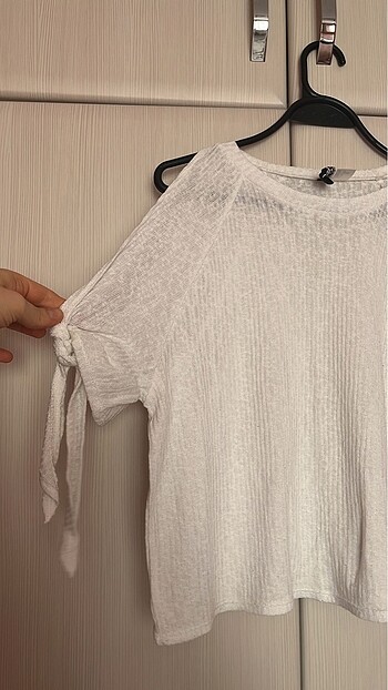 H&M Omuz Dekolteli Bluz
