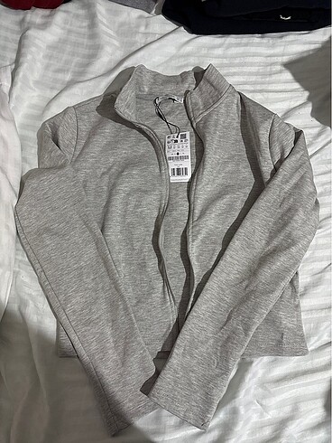 Stradivarius Fermuarlı Gri Sweatshirt