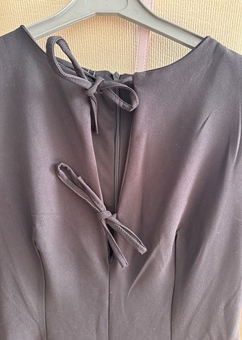 Siyah Drapeli V Yaka Midi Elbise - Görsel 2