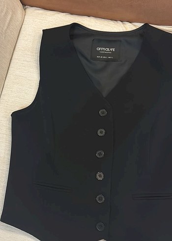 Düğmeli Siyah Kadın Yelek - Görsel 2