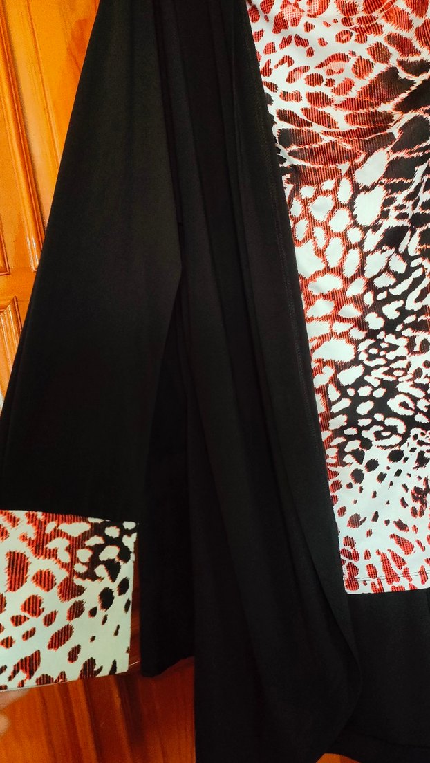 Desenli Siyah Uzun kadın Tunik - Görsel 3