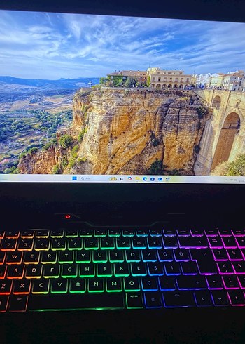 Monster i5 9300H İşlemci GTX 1050 Gaming Laptop - Görsel 2