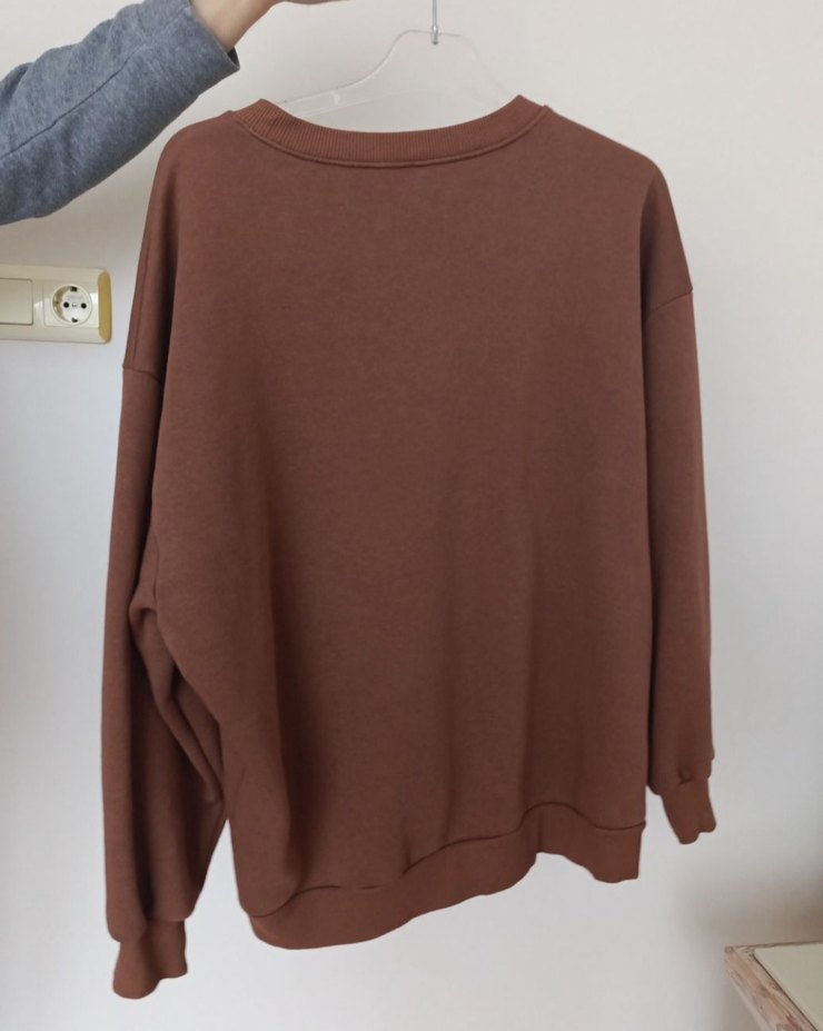 Kahverengi ayıcıklı kazak oversize - Görsel 3