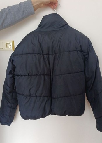 Siyah Fermuarlı Kısa Kadın Kışlık Mont - Görsel 4