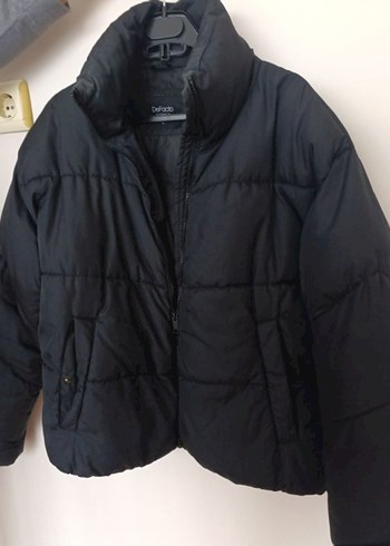 Siyah Fermuarlı Kısa Kadın Kışlık Mont - Görsel 3