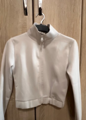 Bej Yüksek Yakalı Kadın Kısa Fermuarlı Ceket - Görsel 2