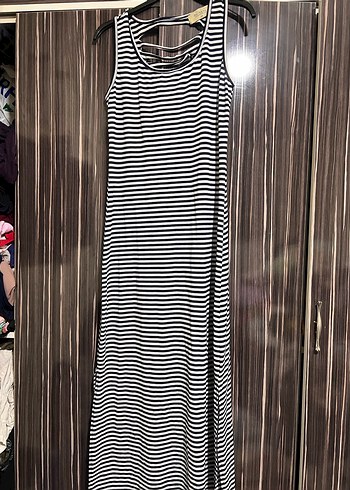 Çizgili Uzun Kesim Kadın elbise - Görsel 3