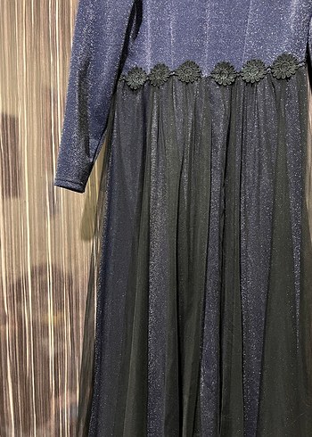 Uzun Kollu, Pilili, Yüksek Yakalı Mavi Gotik Abiye Elbise - Görsel 5