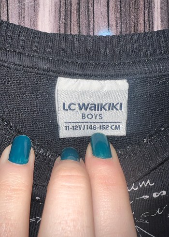 Erkek Çocuk Siyah Baskılı Sweatshirt - Görsel 4