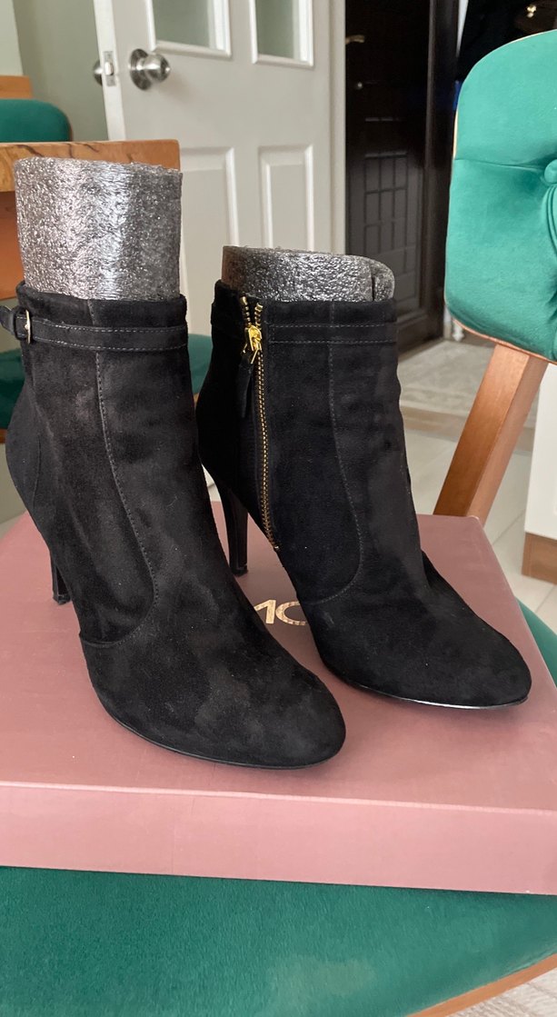 Nine west Siyah Süet Stiletto Topuklu Kadın Bot - Görsel 2