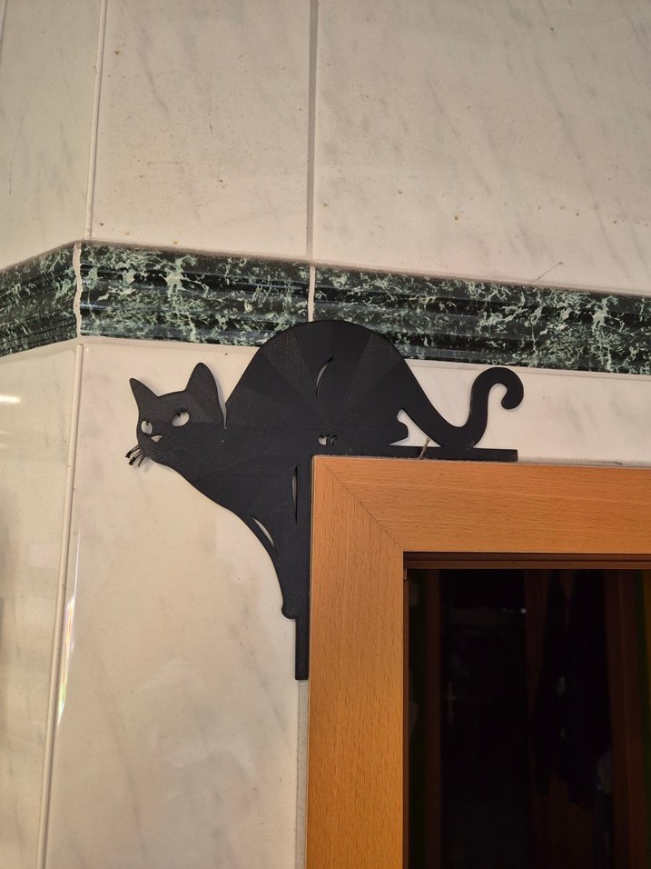 Kapı Üstü Kedi Dekoru - Görsel 2