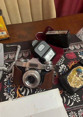 Zeiss Vintage Kahverengi Kaplamalı Gri Filmli Fotoğraf Makinesi - Görsel 3