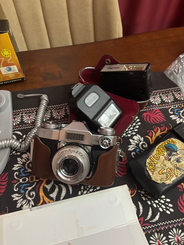 Zeiss Vintage Kahverengi Kaplamalı Gri Filmli Fotoğraf Makinesi - Görsel 3