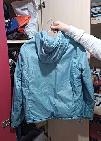 LC Waikiki Çift Taraflı Kapüşonlu Yağmurluk 38 Beden Az Giyildi - Görsel 2