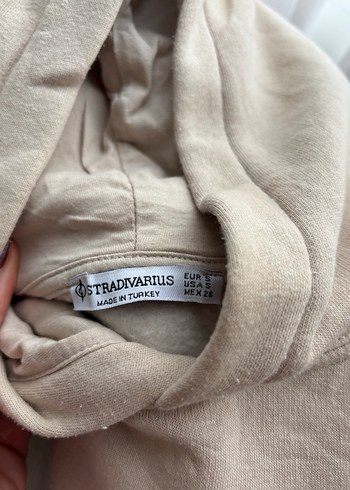 Stradivarius krem kapüşonlu sweatshirt S beden - Görsel 2