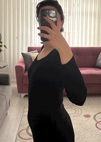 Siyah V Yaka Uzun Kollu Midi Elbise - Görsel 3