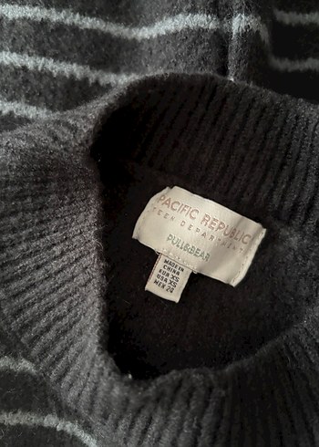 Çizgili Gri Yüksek Yakalı Triko Kazak - Görsel 4