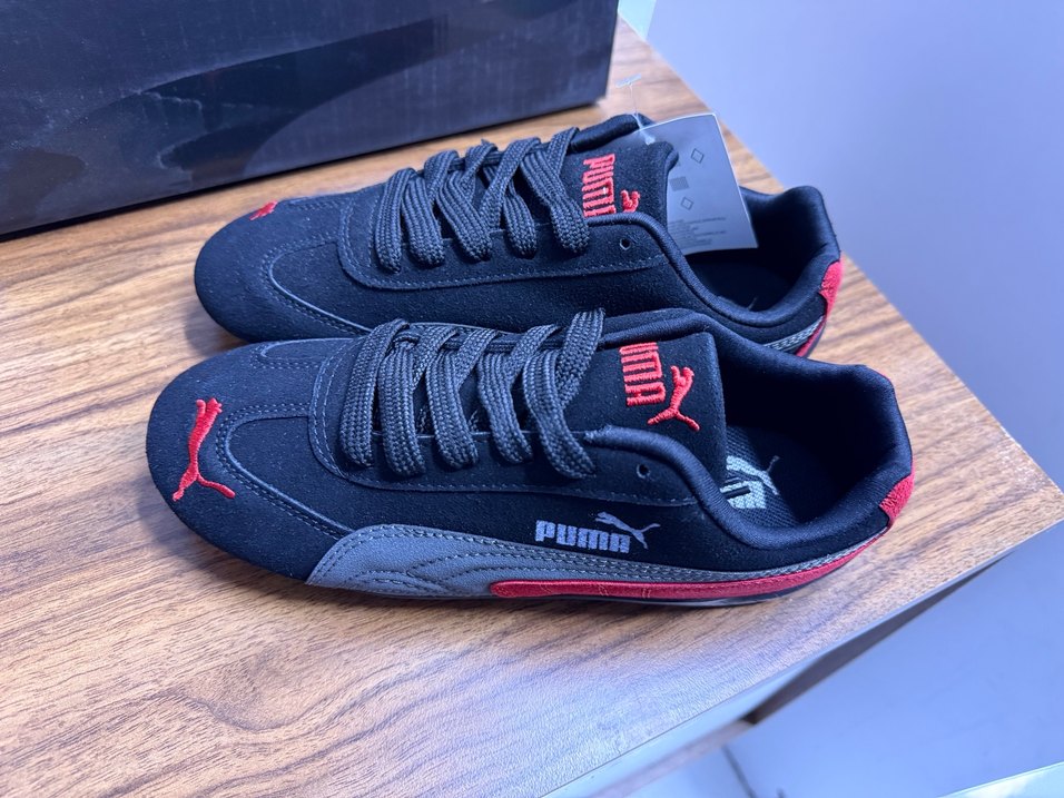 Puma Siyah Kırmızı Unisex Spor Ayakkabı - Görsel 2