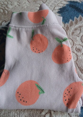 Kız Çocuk Turuncu Desenli Bol Kesim Tayt - Görsel 2