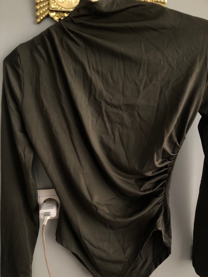 Kahverengi Drapeli Balıkçı Yaka Kadın Bluz - Görsel 3