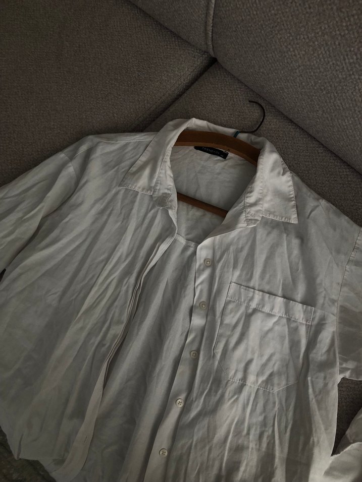 Düğmeli Beyaz Keten Kadın Gömlek - Görsel 3