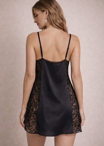 Siyah Dantel Detaylı İnce Askılı Mini Gecelik - Görsel 2