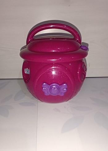 cry babies ve evi - Görsel 2