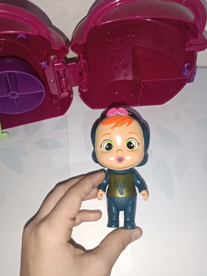 cry babies ve evi - Görsel 4