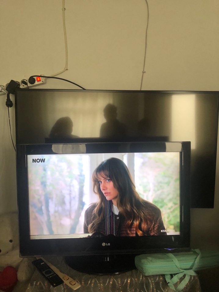 Siyah LG ve Arçelik TV - Görsel 4