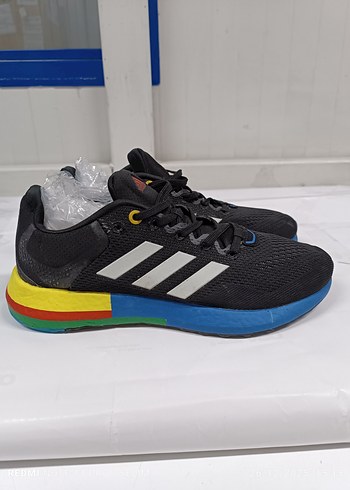 Adidas 39